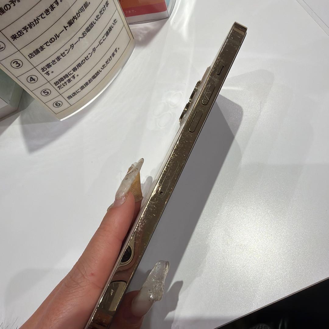 iPhone12promax 本体 ゴールド 256GB