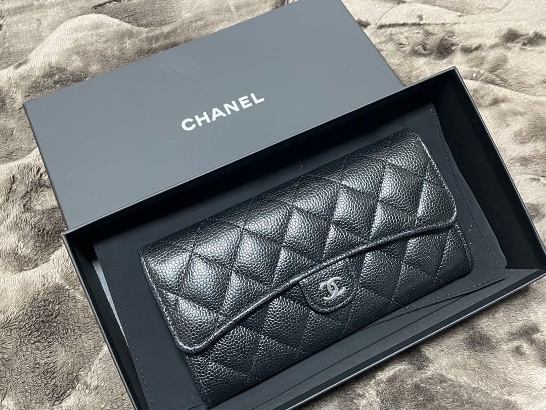CHANEL シャネル 長財布 黒・ワイン色CLASSIC キャビアスキン正規品