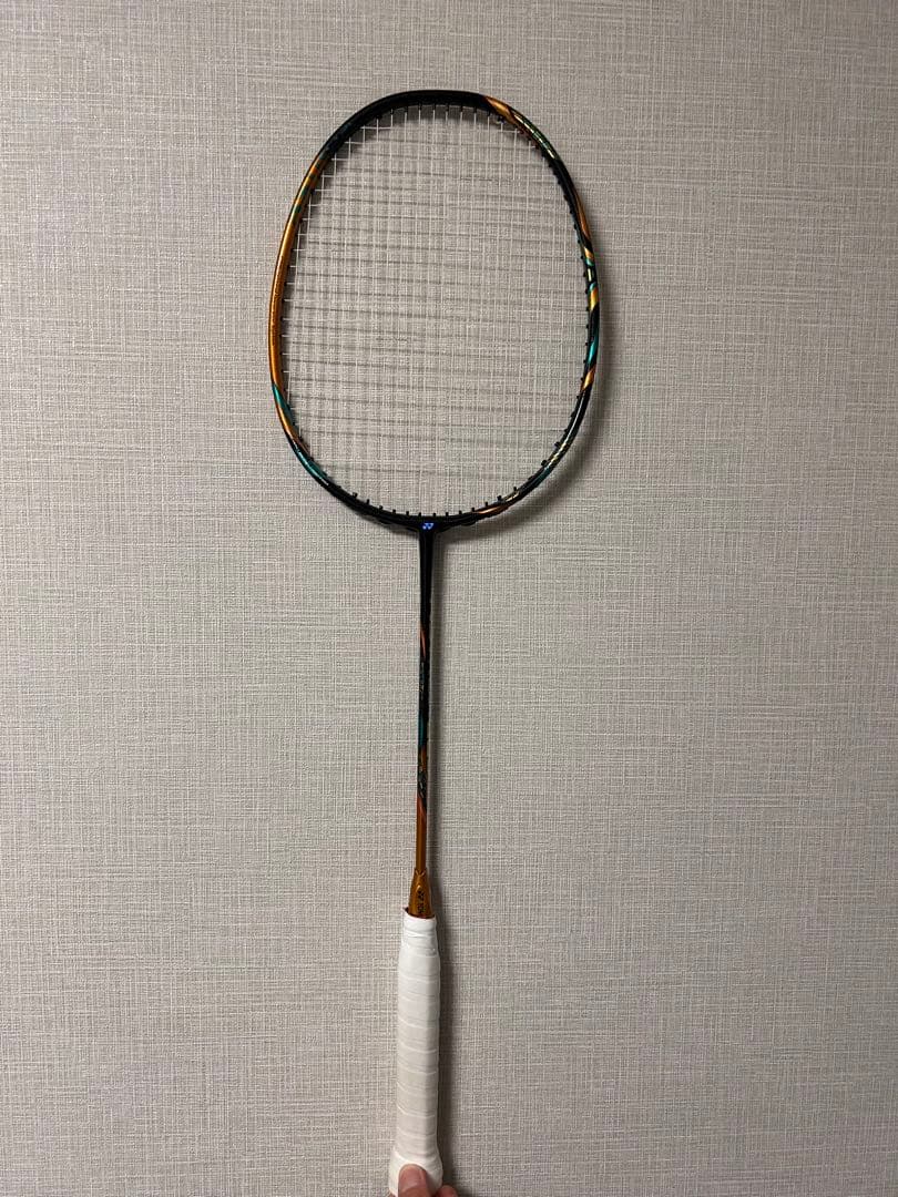 バドミントンラケット アストロクス88d Pro