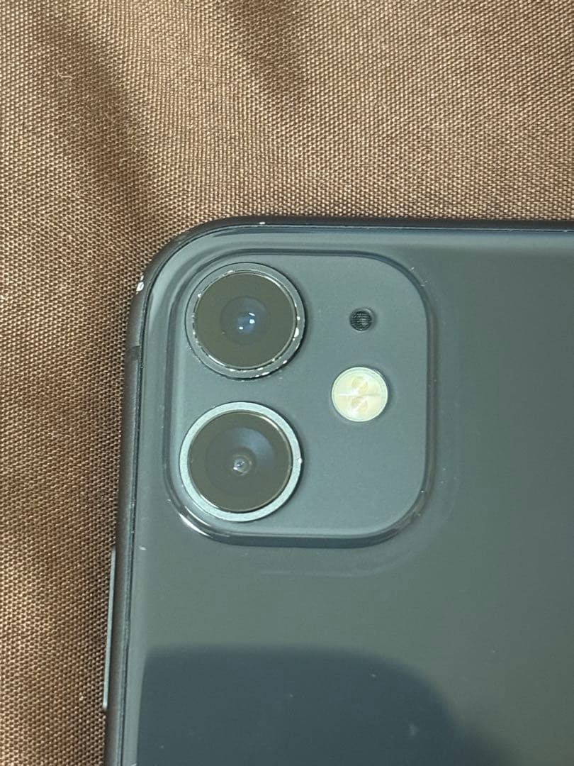 Apple iPhone 11 64gb 本体