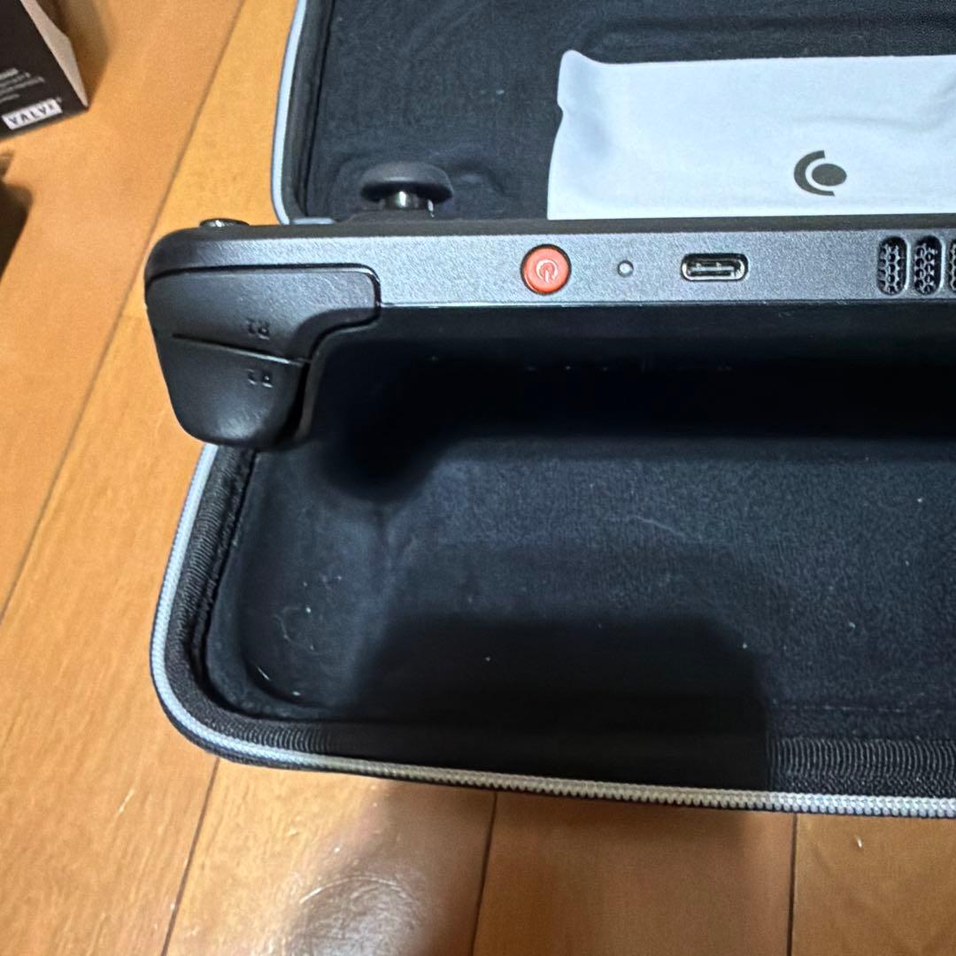 Steam Deck - 1TB OLED、充電器、ドック付き