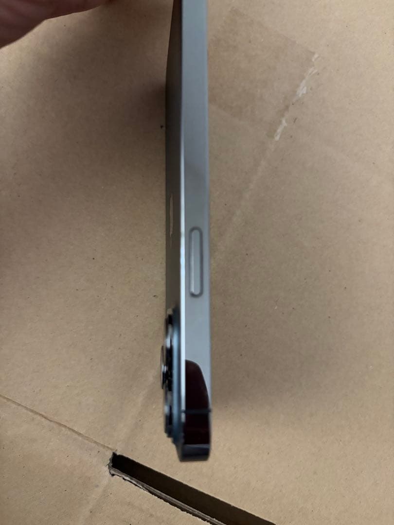 iPhone13pro 本体のみ　付属品なし