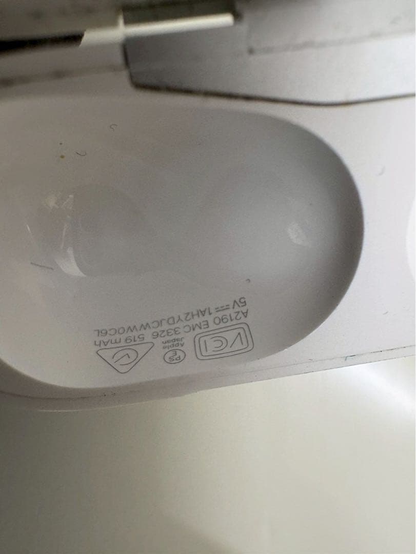 Apple AirPods Pro 充電ケース A2190 動作確認済み