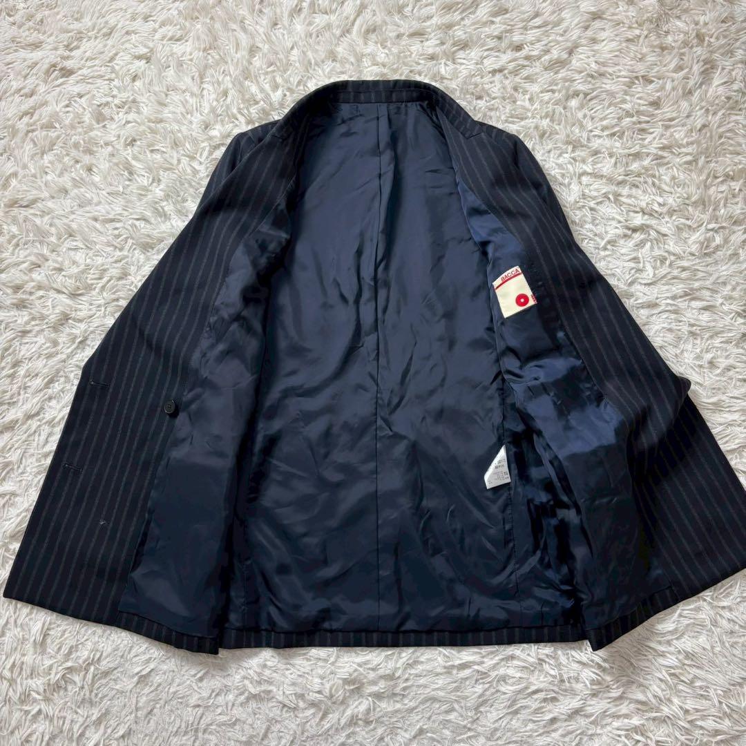 【新品タグ付き】BACCA ストライプギャバダブルテーラードジャケット　ネイビー
