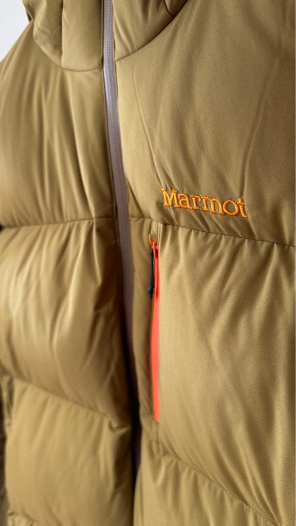 ま*る様 マーモット　ダウンジャケット