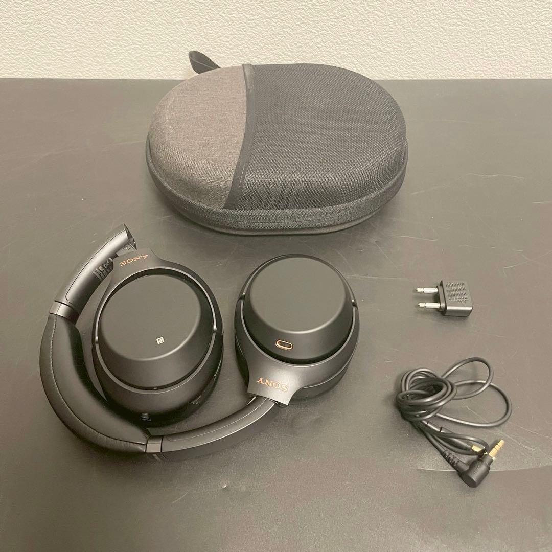 SONY ワイヤレスヘッドホン ブラック　WH-1000XM3 付属品あり
