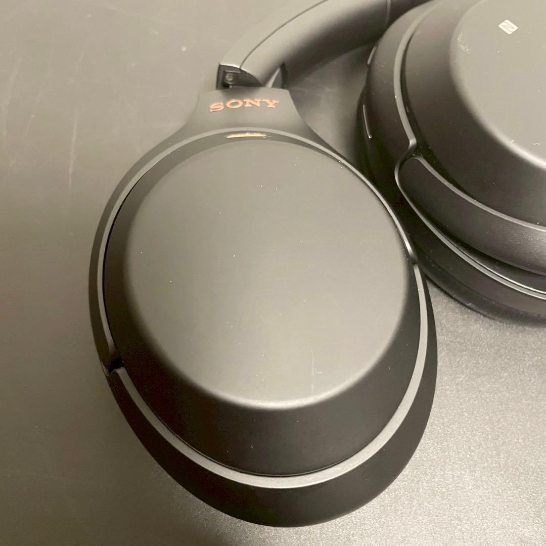 SONY ワイヤレスヘッドホン ブラック　WH-1000XM3 付属品あり