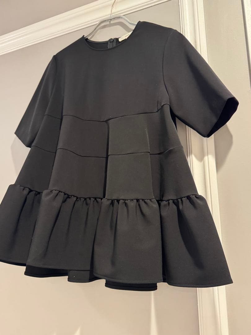 Yori ヨリ　ハーフスリーブティアードブラウス　36 美品