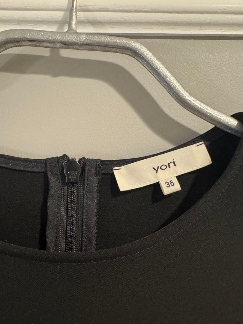 Yori ヨリ　ハーフスリーブティアードブラウス　36 美品