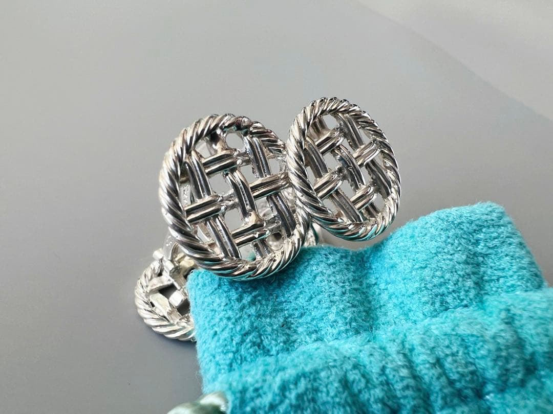 ティファニー　編み込み　サークル　カフス