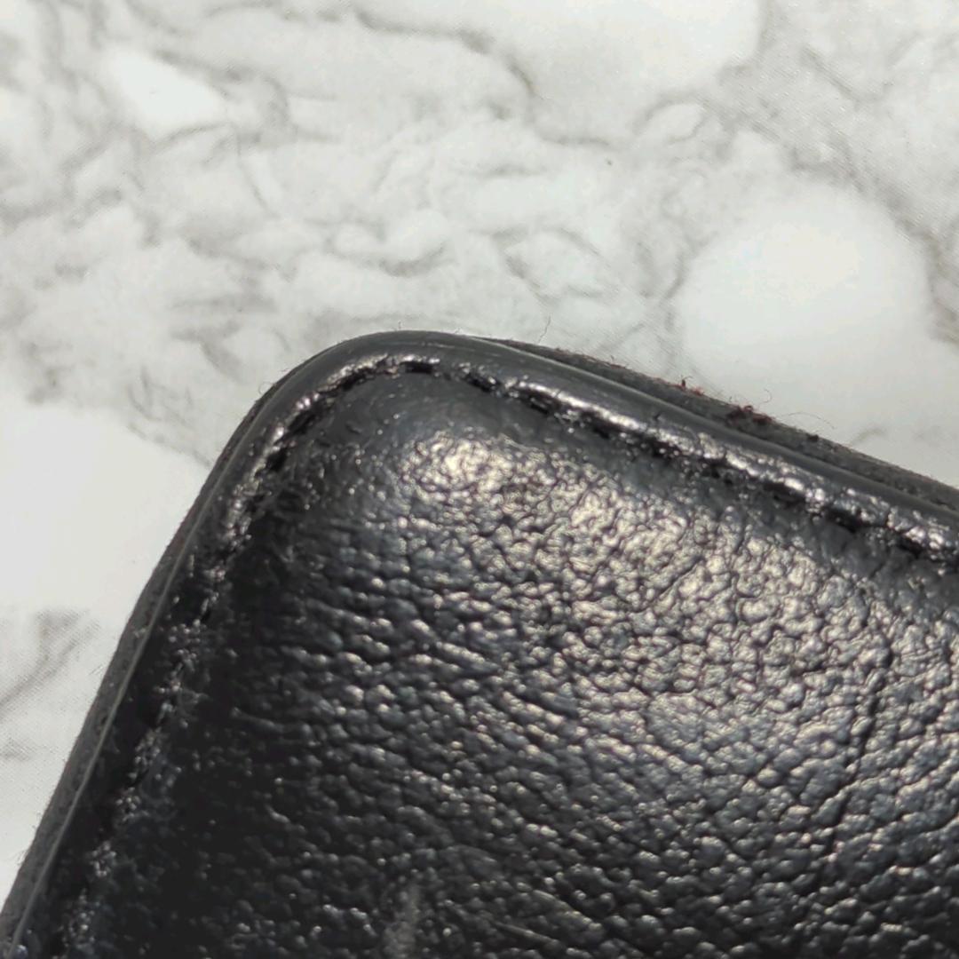 イブサンローラン　カサンドラ　刺繍長財布　ラウンドファスナー　ブラック