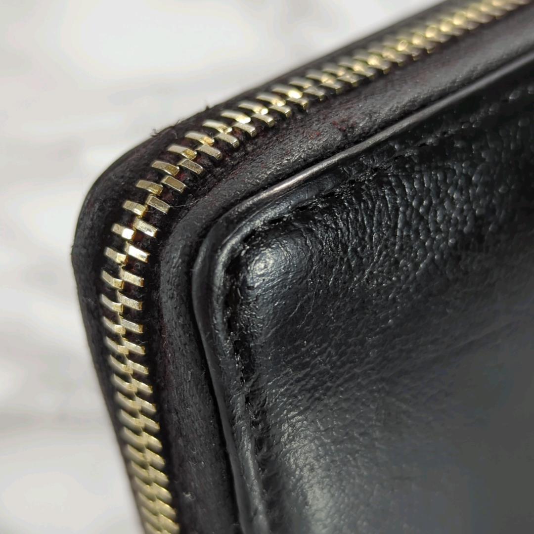 イブサンローラン　カサンドラ　刺繍長財布　ラウンドファスナー　ブラック