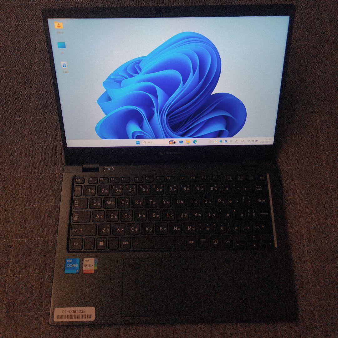 美品 Dynabook 超軽量 爆速 12世代i5 16GB 512GB 66