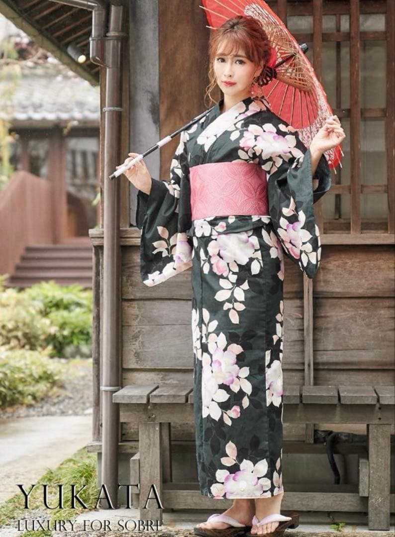 可憐椿柄浴衣 ゆかた 作り帯 セット 下駄 大人っぽい シック 新品　グリーン