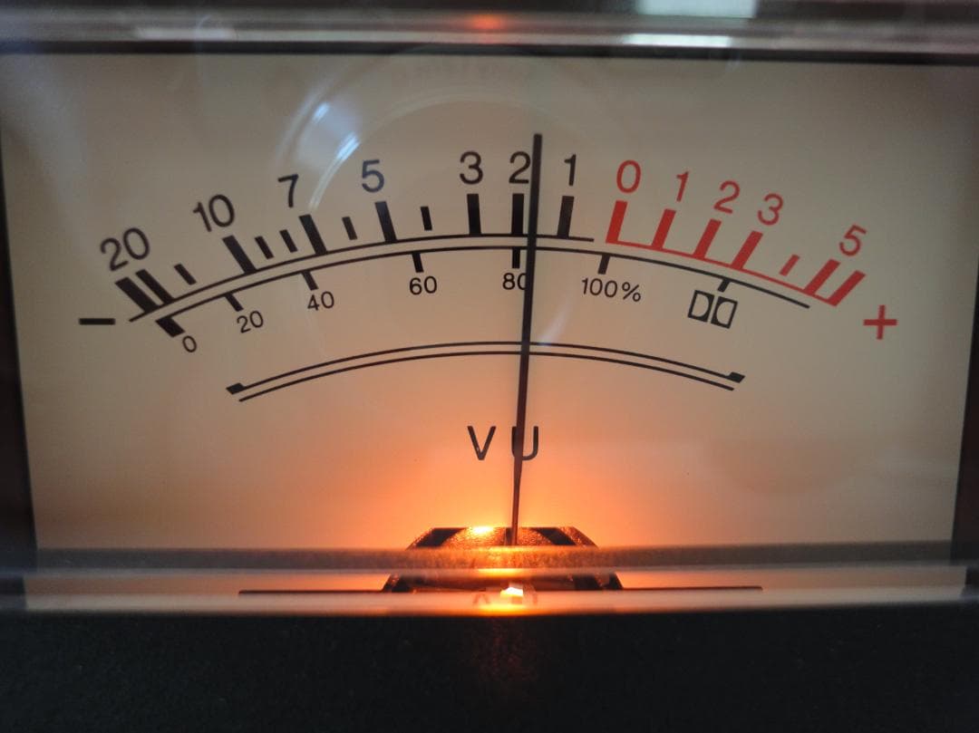 自作ステレオVUメーター216号機（ワイド中型）