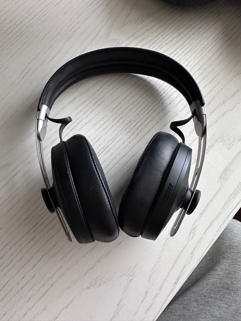 SENNHEISER ワイヤレスヘッドホン MOMENTUM3 値下げ可