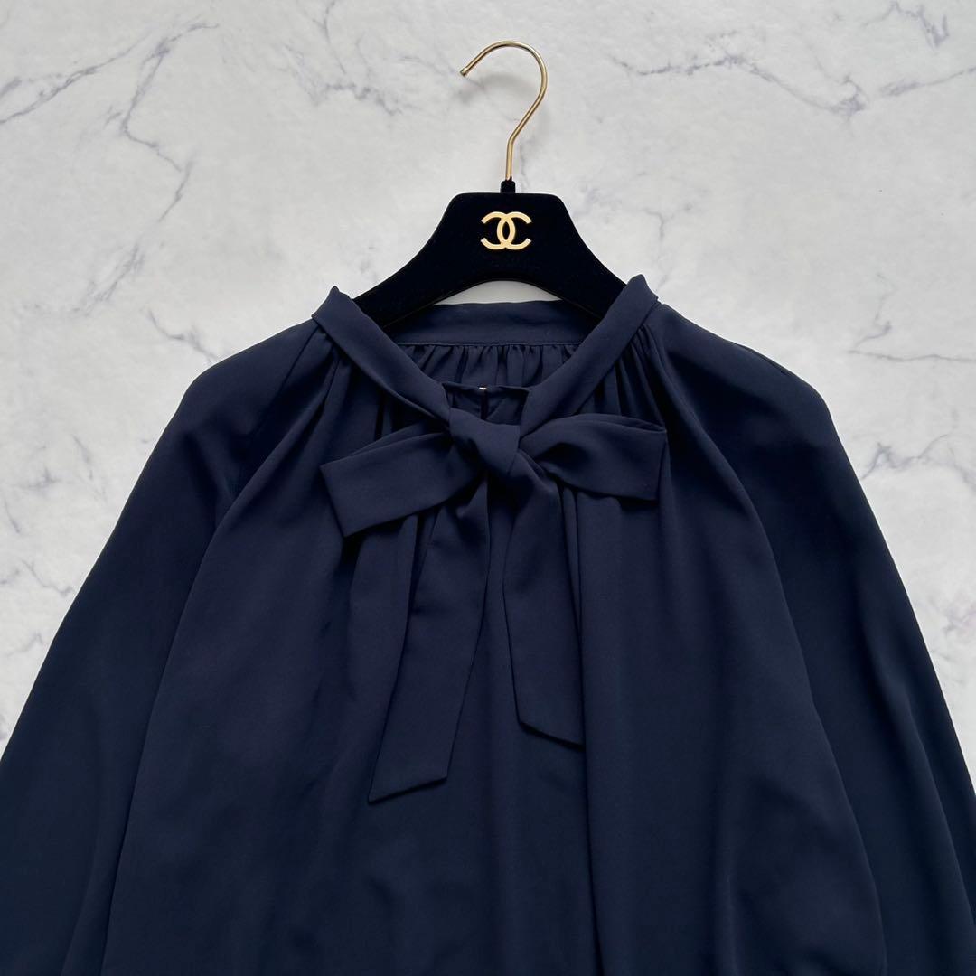 BEIGE, ベイジ 4 HERM ボウタイブラウス ネイビー