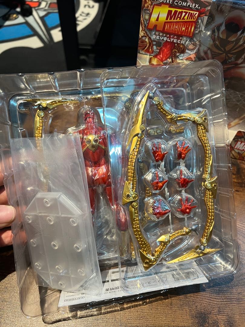 リボルテック　アイアンスパイダー　Revoltech Iron Spider