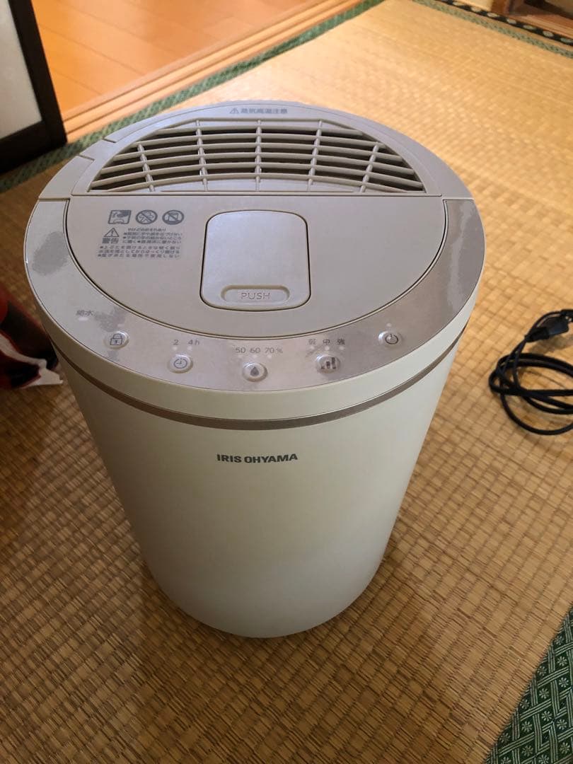 アイリスオーヤマ　スチーム式加湿器　KHM-MH60 2024年製