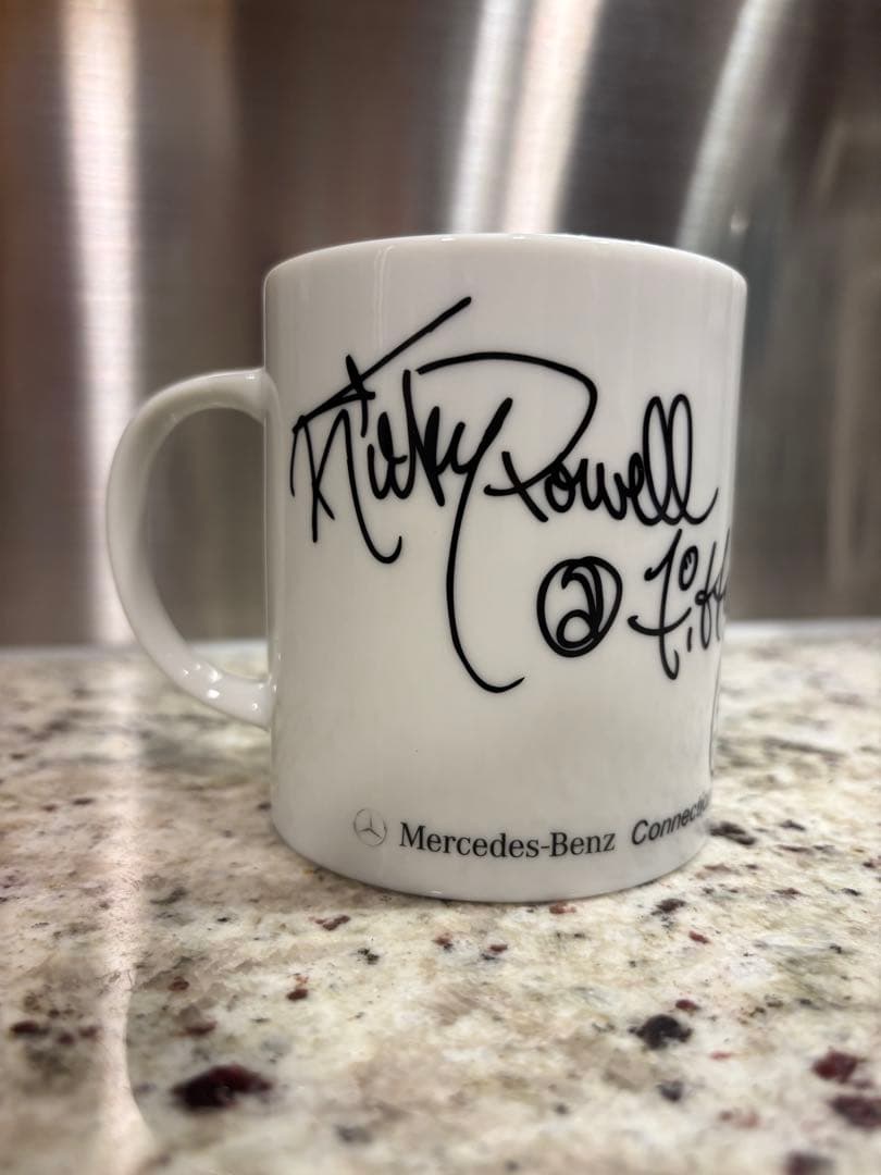 Ricky Powell 裏に直筆サイン入りマグカップ