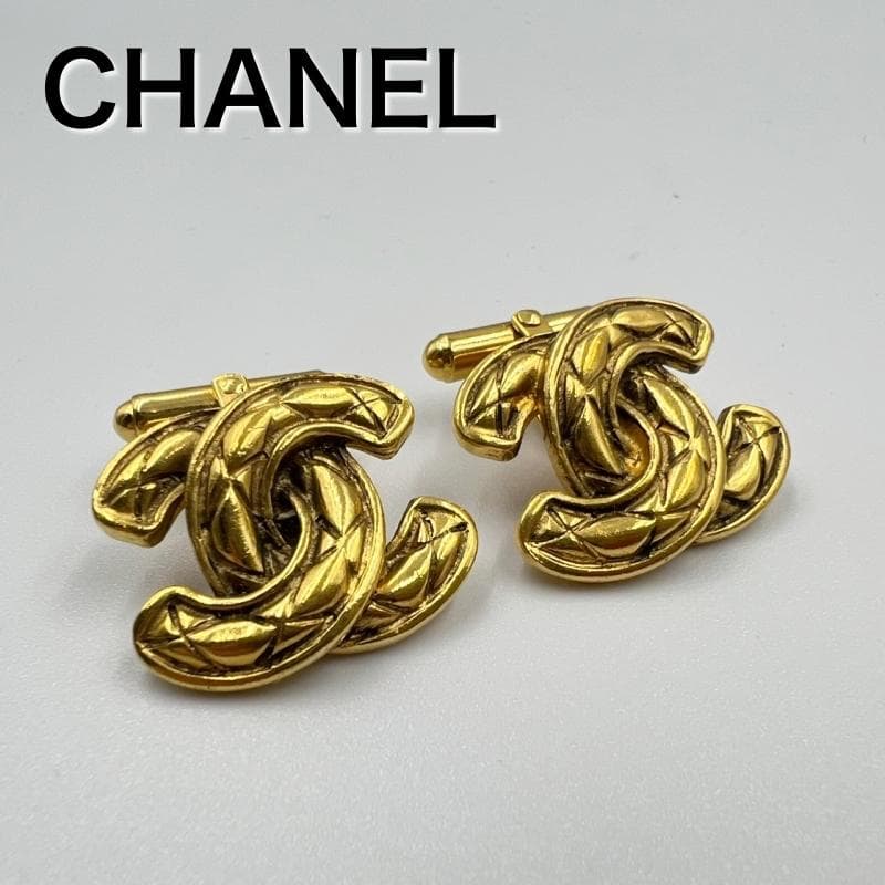 CHANEL カフスボタン ココマーク マトラッセ ゴールド カフリンクス