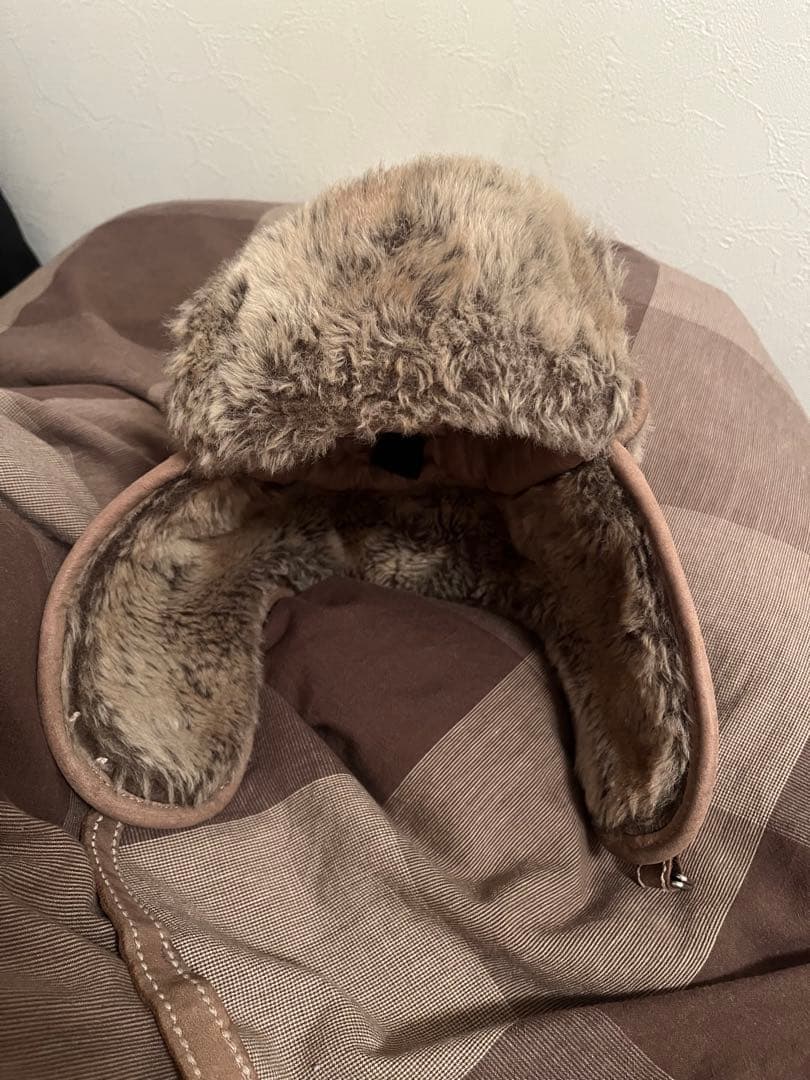 TrueReligionレザーパイロットハットフライトキャップファー