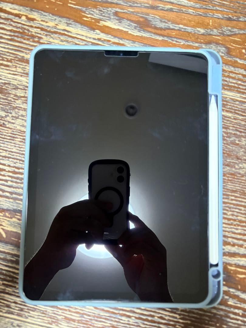 n*n様 iPad Air 第5世代 64GB Wi-Fi + Cellular