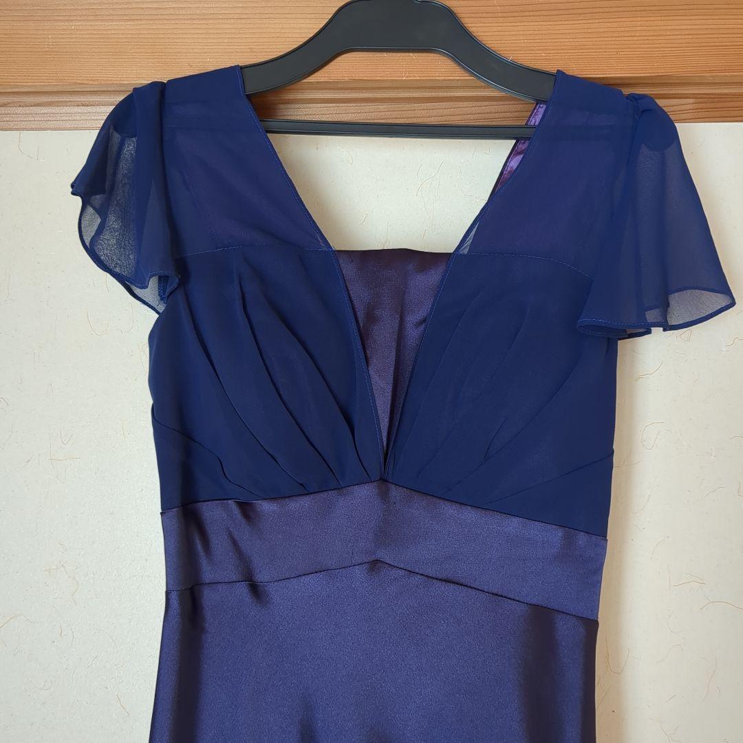 ドレスルームアミ 紫色のドレス