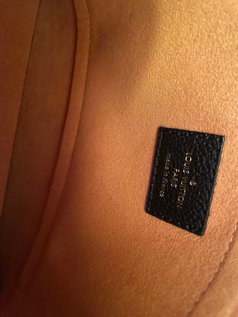 LOUIS VUITTON ルイヴィトン　ネオアルマBB ショルダー