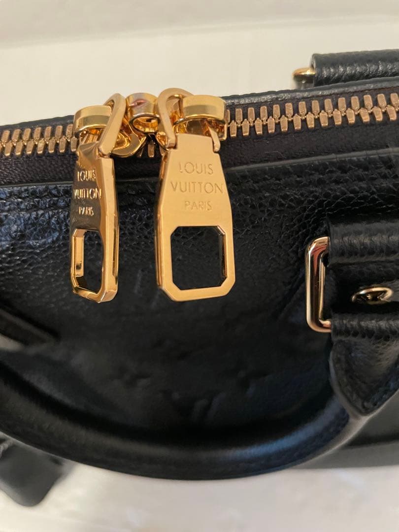 LOUIS VUITTON ルイヴィトン　ネオアルマBB ショルダー