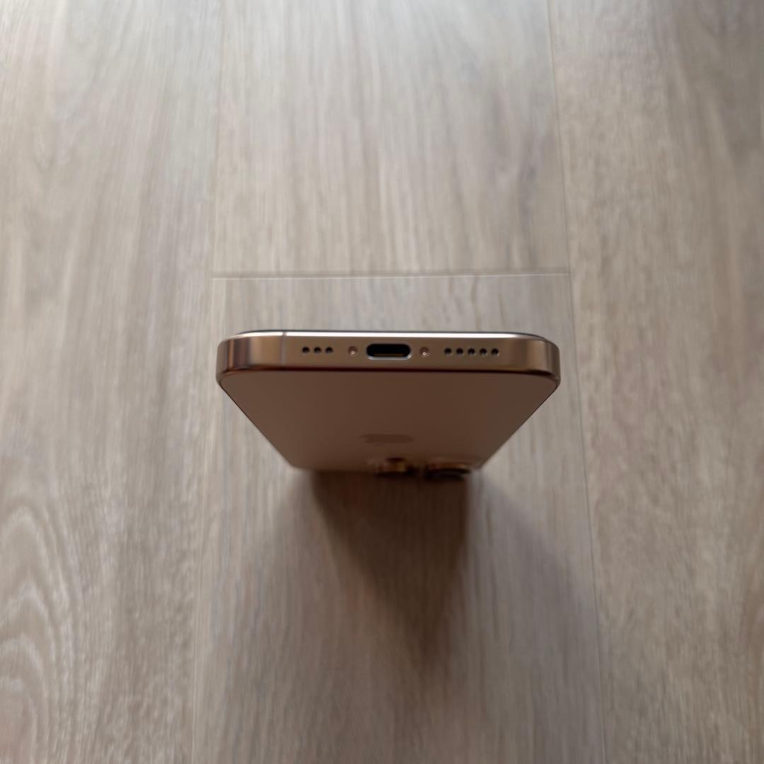 【極美品】iPhone 16 Pro 128GB デザート 100%