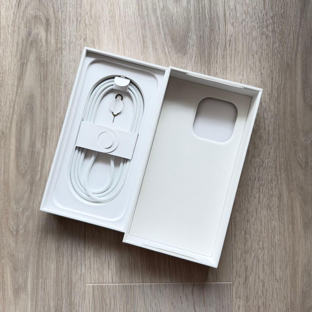 【極美品】iPhone 16 Pro 128GB デザート 100%