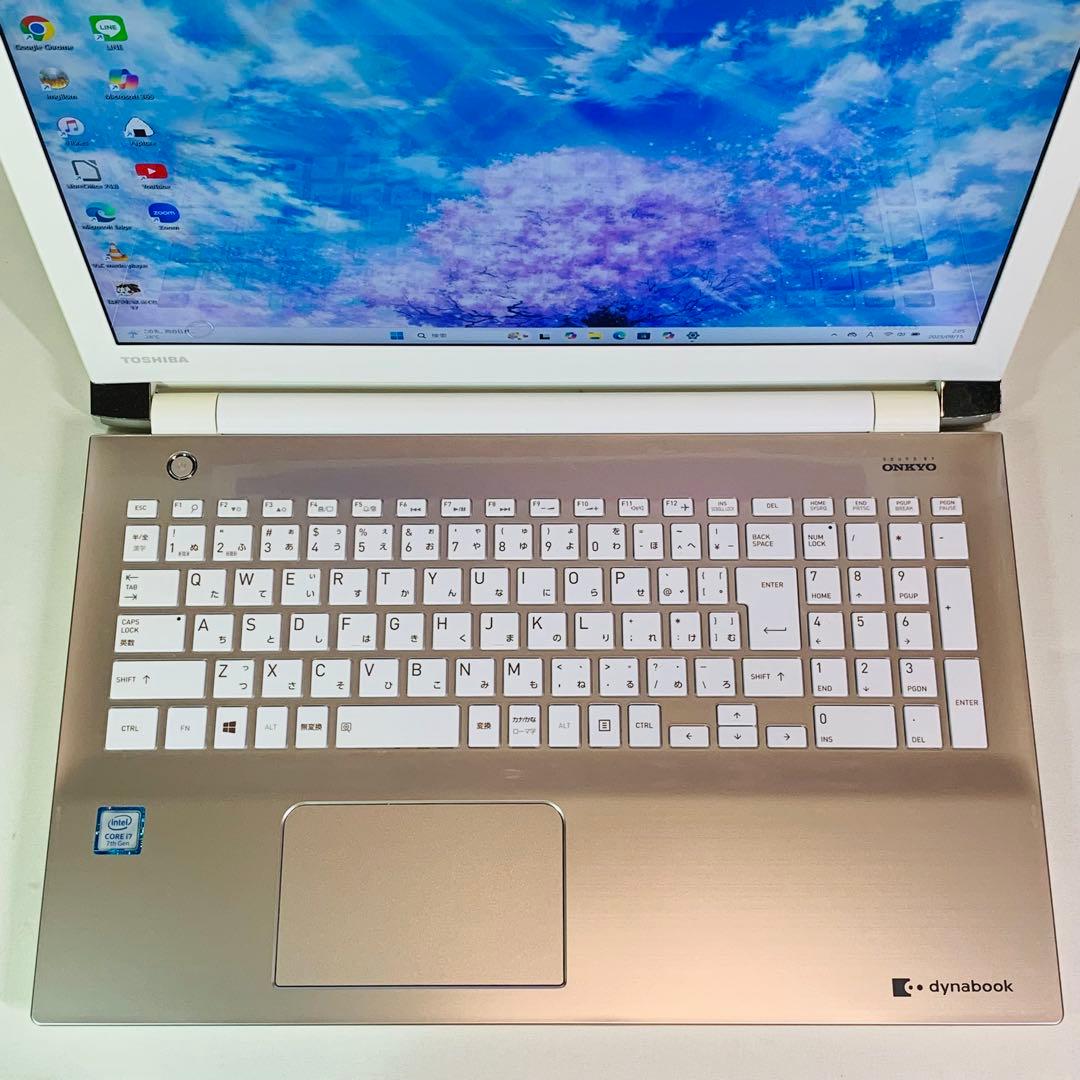 Core i7✨7世代✨SSD2TB✨32GB✨オフィス✨東芝✨ノートパソコン