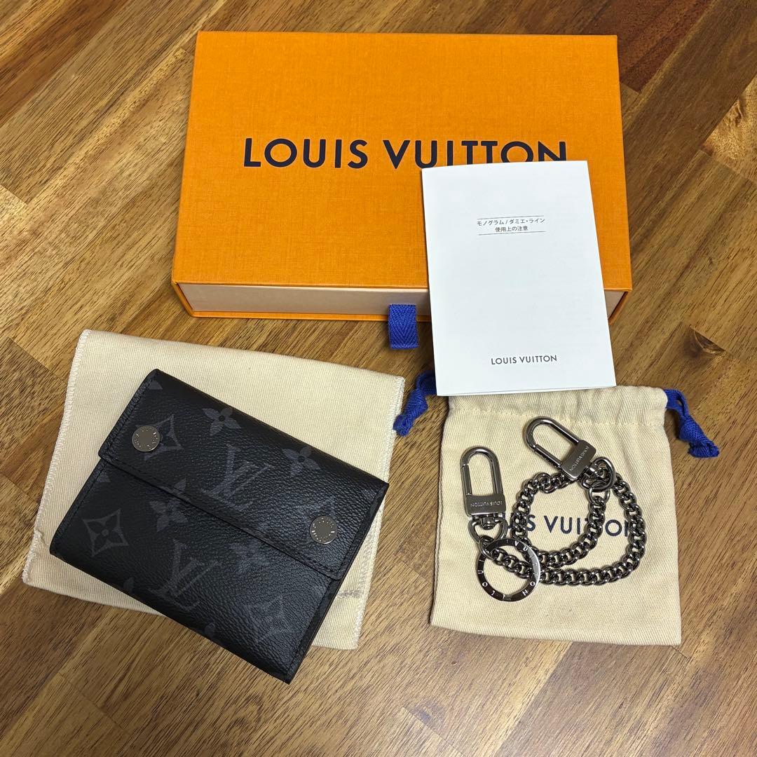 未使用品 ルイ・ヴィトン モノグラム・エクリプス チェーンコンパクトウォレット