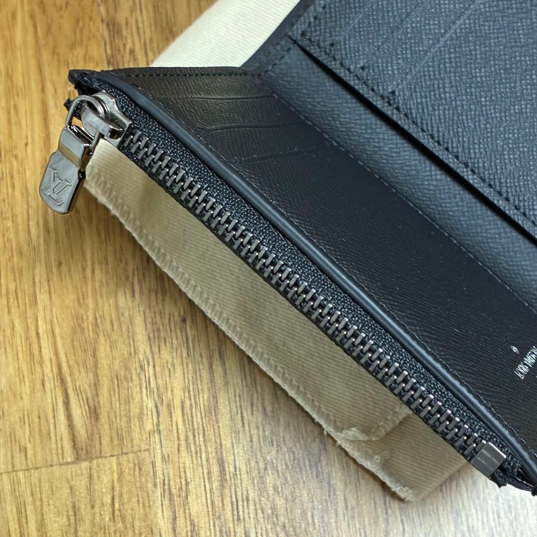 未使用品 ルイ・ヴィトン モノグラム・エクリプス チェーンコンパクトウォレット
