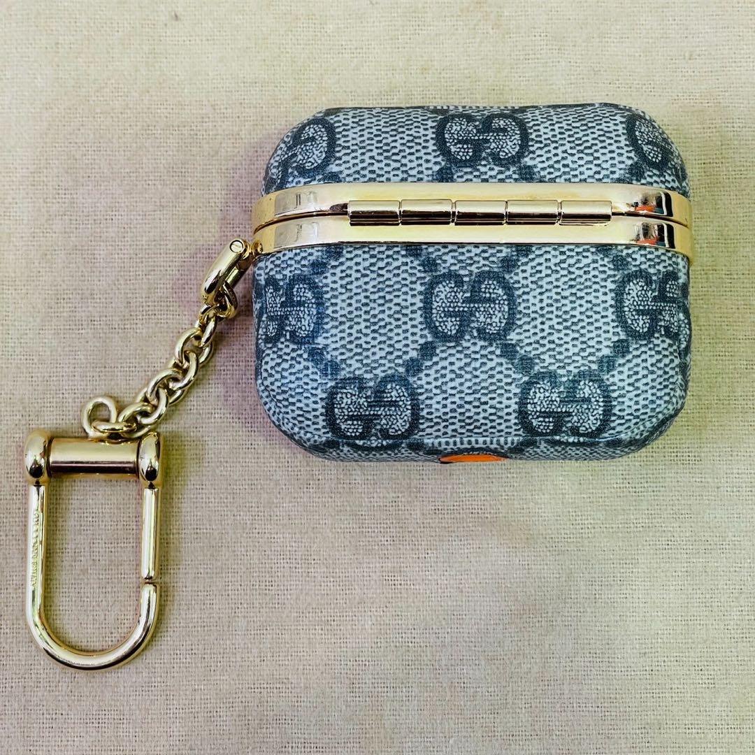 Gucci GGロゴ イヤホンケース