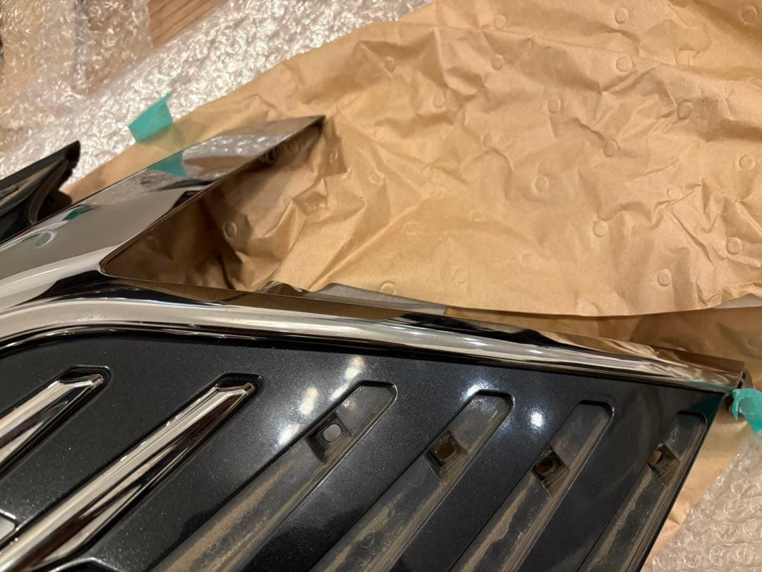 トヨタ アクア G’s フロントバンパー ラジエーターグリル 純正