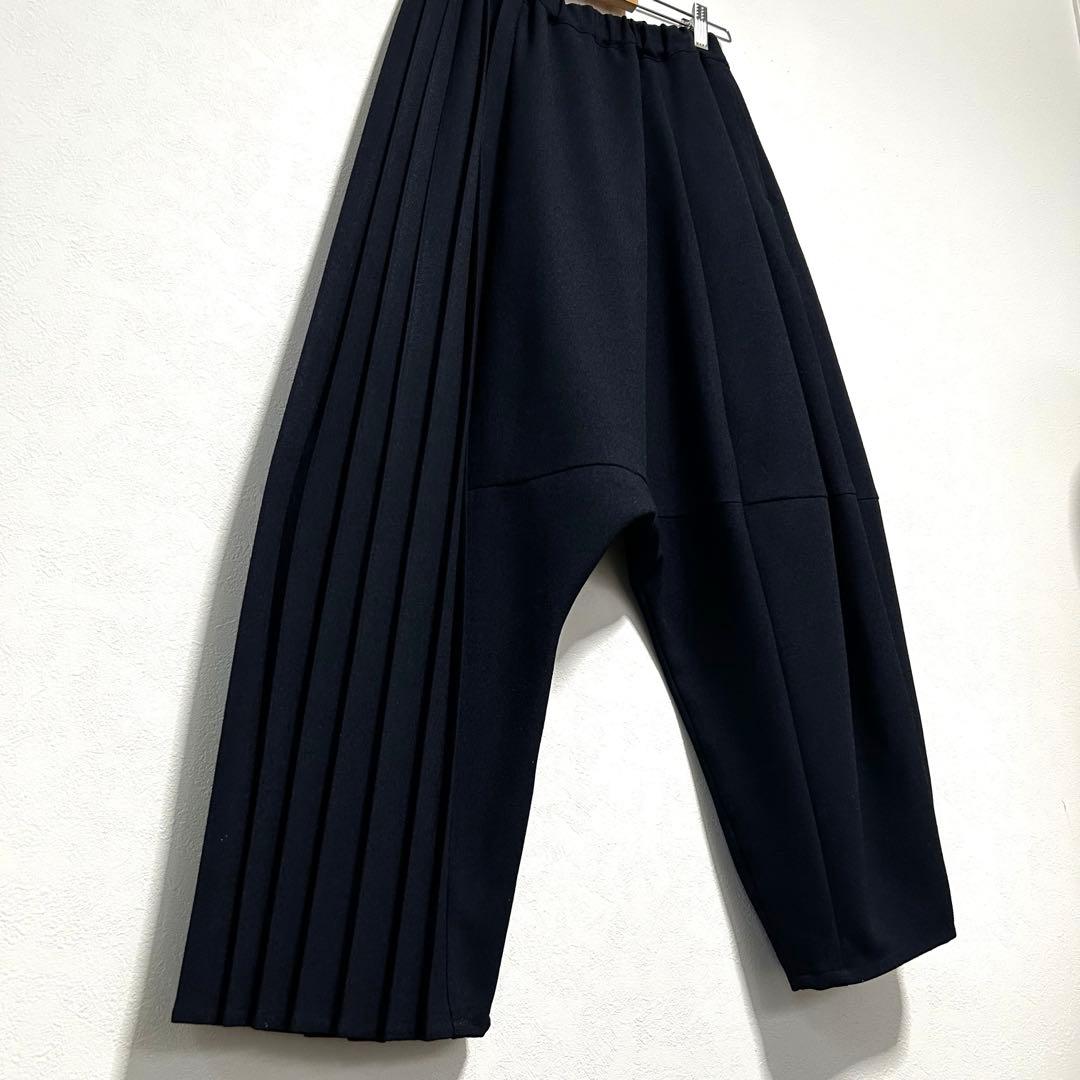 【匿名配送】gomme ゴム サイドプリーツ サルエルパンツ 紺 アシンメトリー