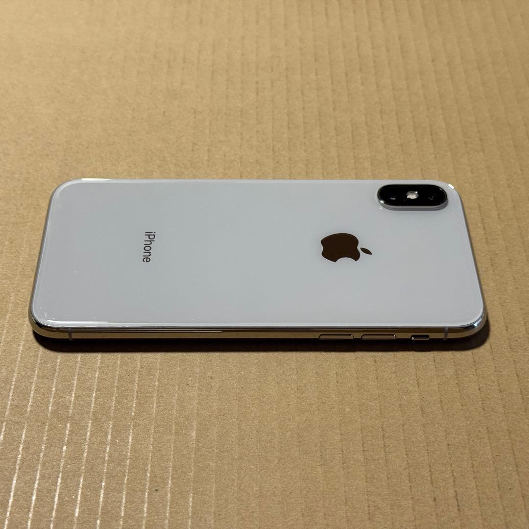 iPhone X シルバー 64GB SIMフリー 【箱・充電器付き／外装美品】