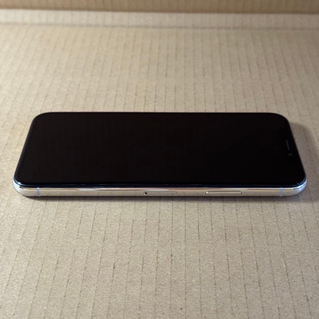 iPhone X シルバー 64GB SIMフリー 【箱・充電器付き／外装美品】