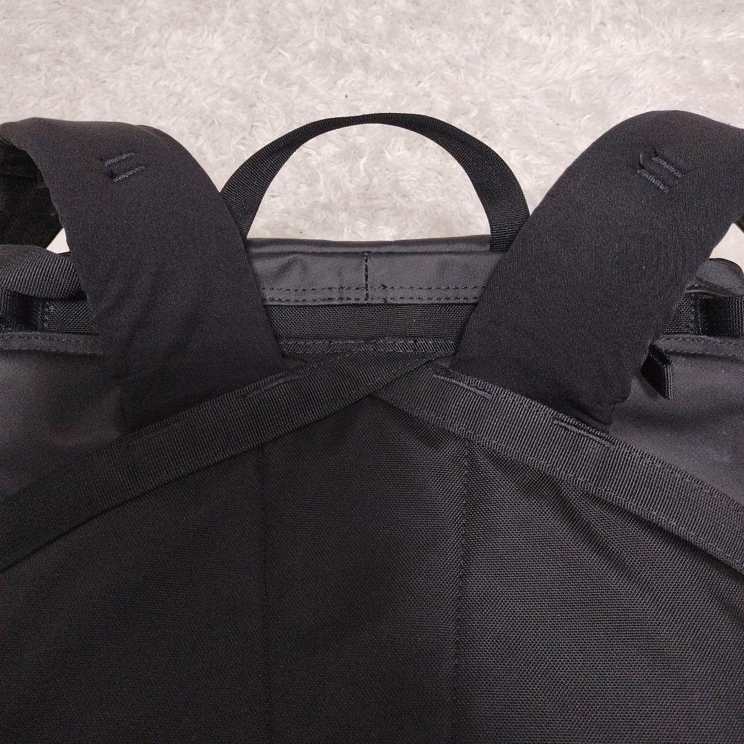 ノースフェイス ヒューズボックス 30L ブラック NM82150 美品
