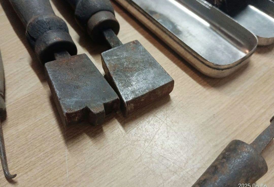 ビンテージ 手縫い靴職人の工具 レザークラフト 革細工 古道具 ハンドメイド