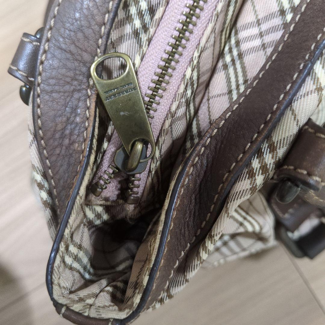 バーバリー　ショルダーバッグ