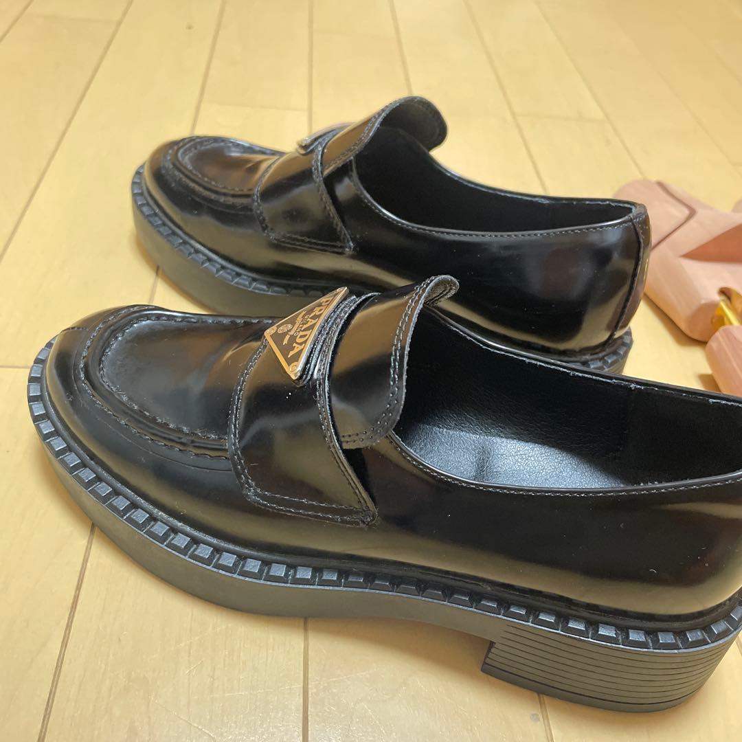 美品 PRADA プラダ レディース ローファー 革靴 37 23.5cm