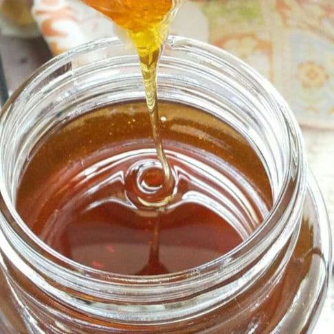 日本蜜蜂ハチミツ880g採れたて垂れ蜜