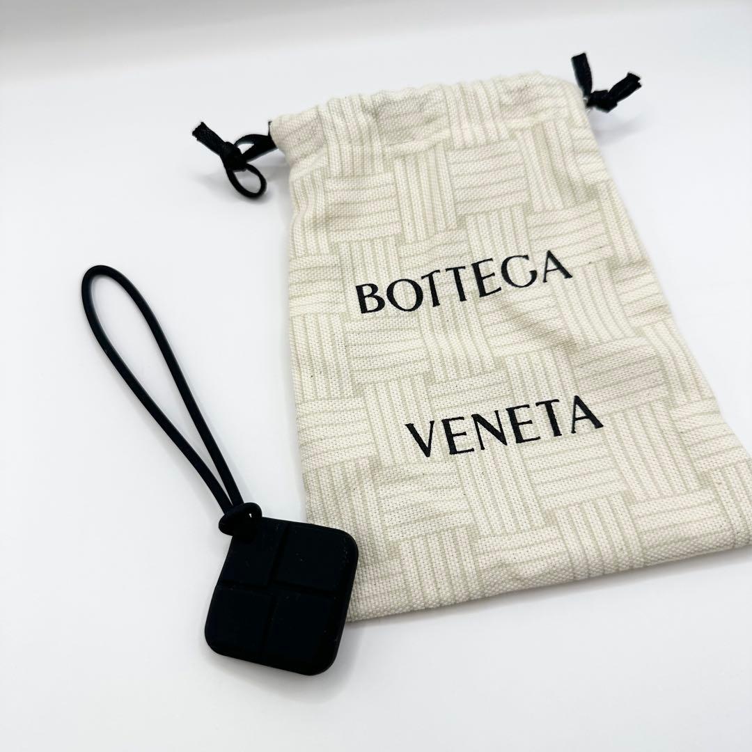 【新品未使用】BOTTEGA VENETA 　Airtag ケース 　エアタグ