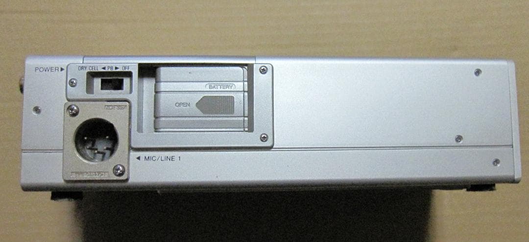 AIWA アイワ プロ用ポータブルDAT HD-S1000 完全ジャンク品