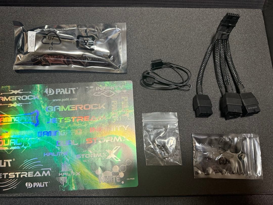 PALIT GeForce RTX 5090 基板（PCB）なし