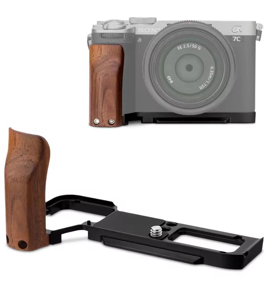 【新品未開封】SONY α7CⅡ ボディー・ハンドグリップ・アイカップ