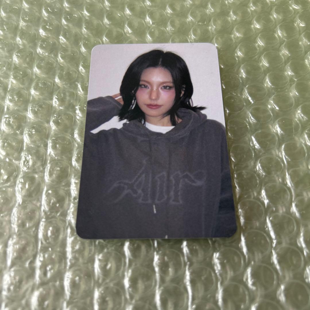 ITZY イェジ 両面 トレカ Air パーカー hoodie オンライン限定